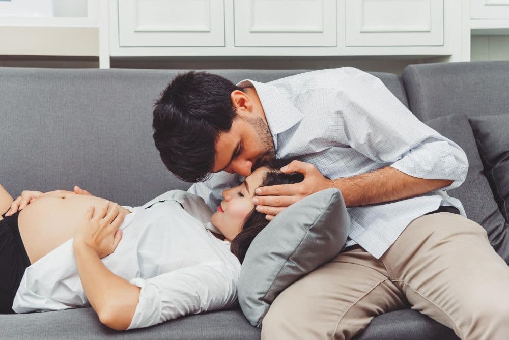 Peran Suami saat Persalinan: Kunci Gentle Birth yang Tenang